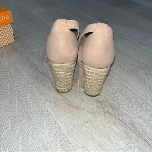 Ana Brenda wedges - Picture 4 of 7